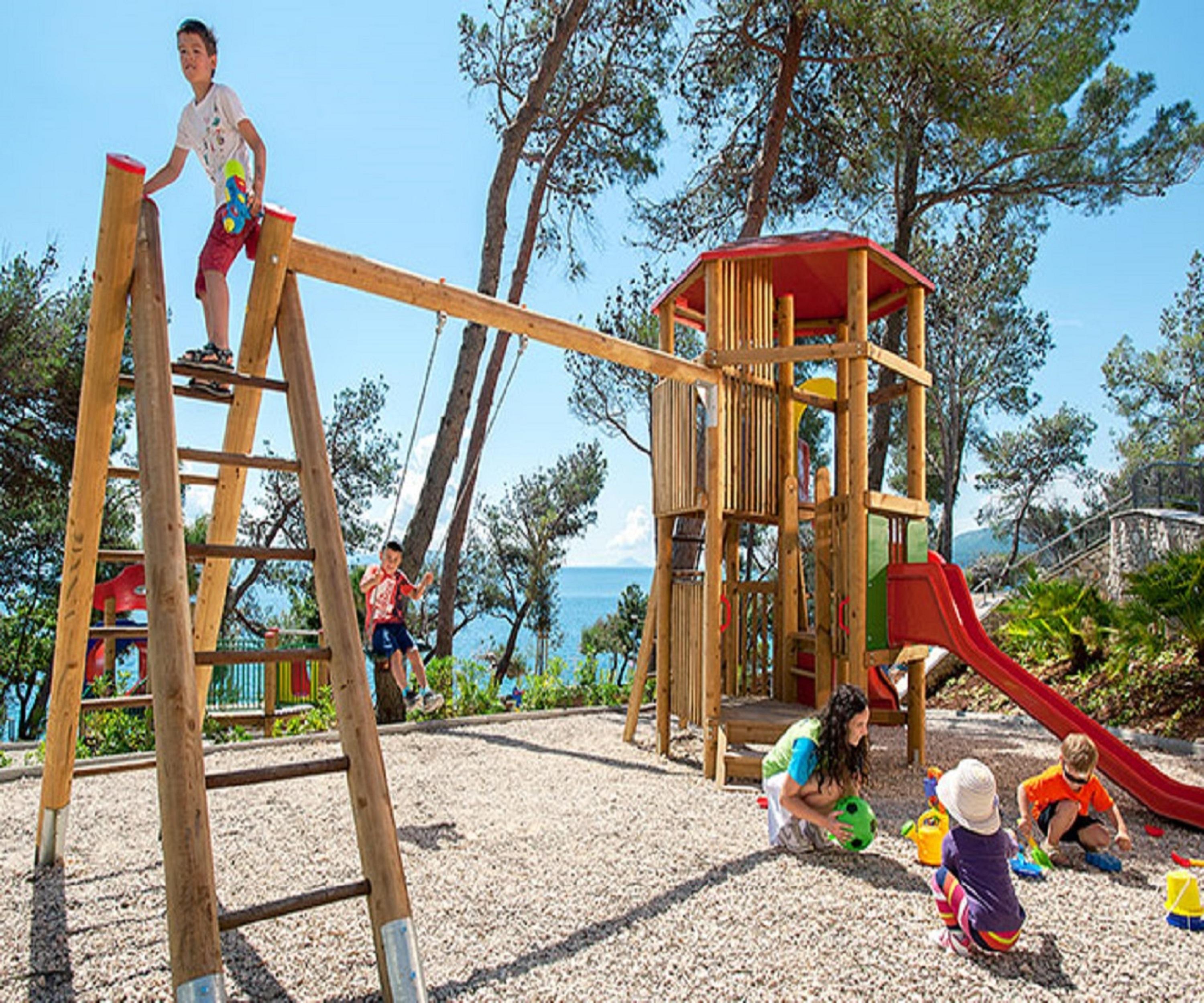 Valamar Sanfior Hotel & Casa Rabac Exteriör bild