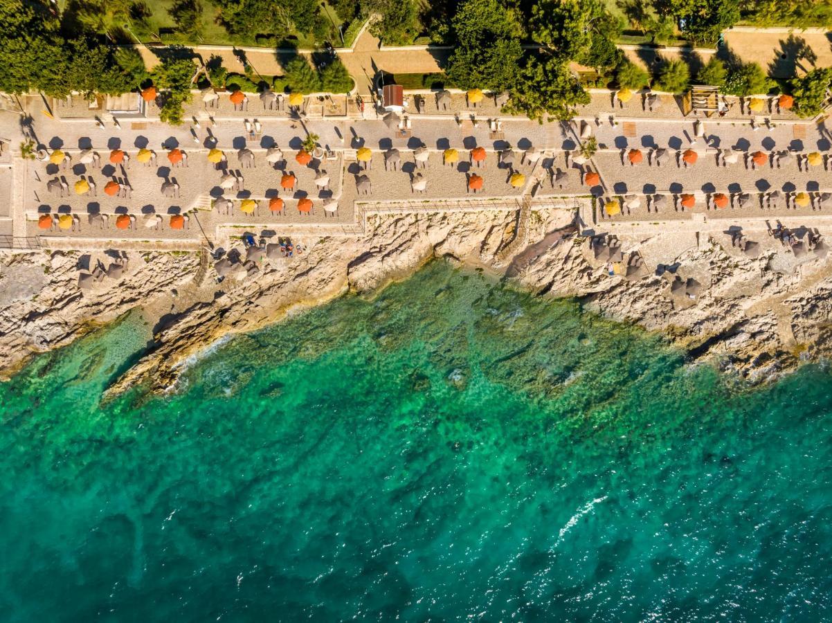 Valamar Sanfior Hotel & Casa Rabac Exteriör bild