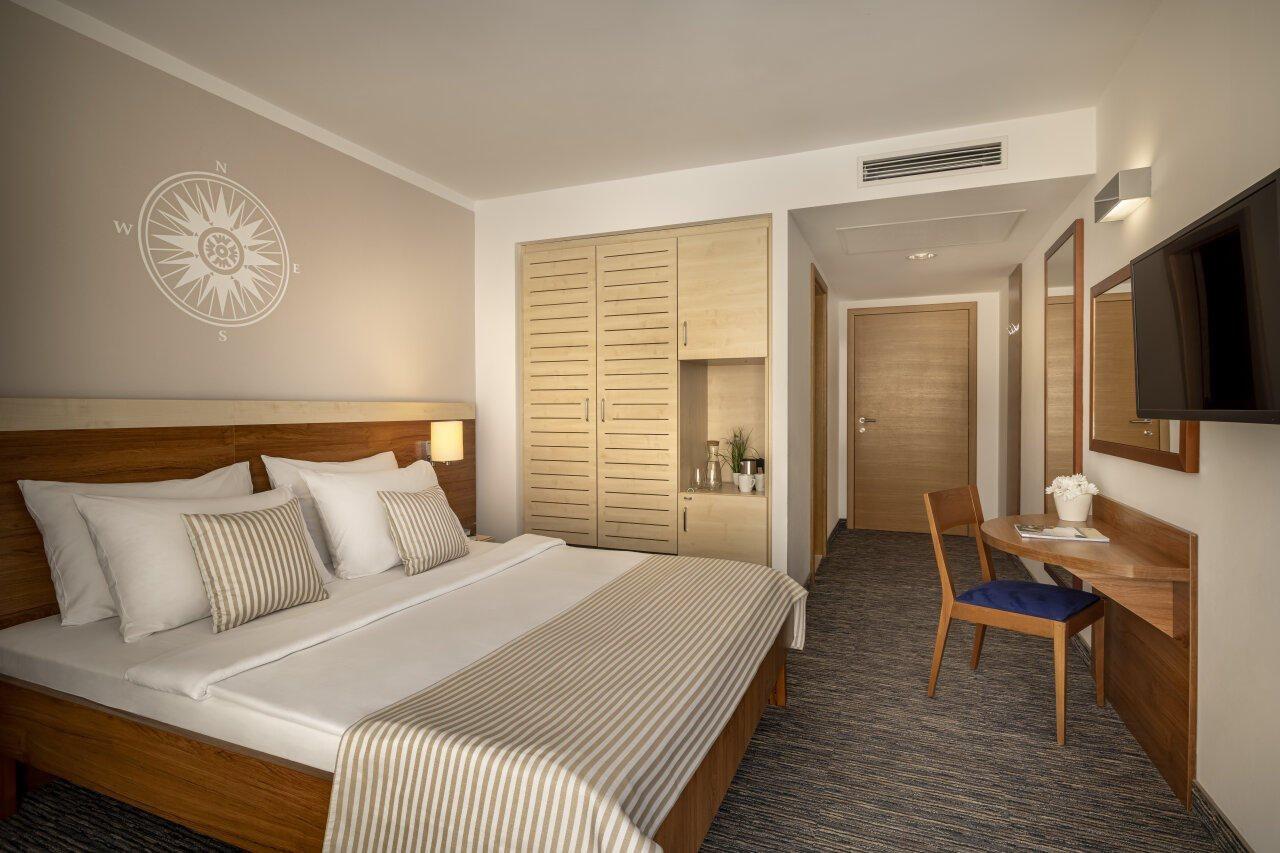 Valamar Sanfior Hotel & Casa Rabac Exteriör bild