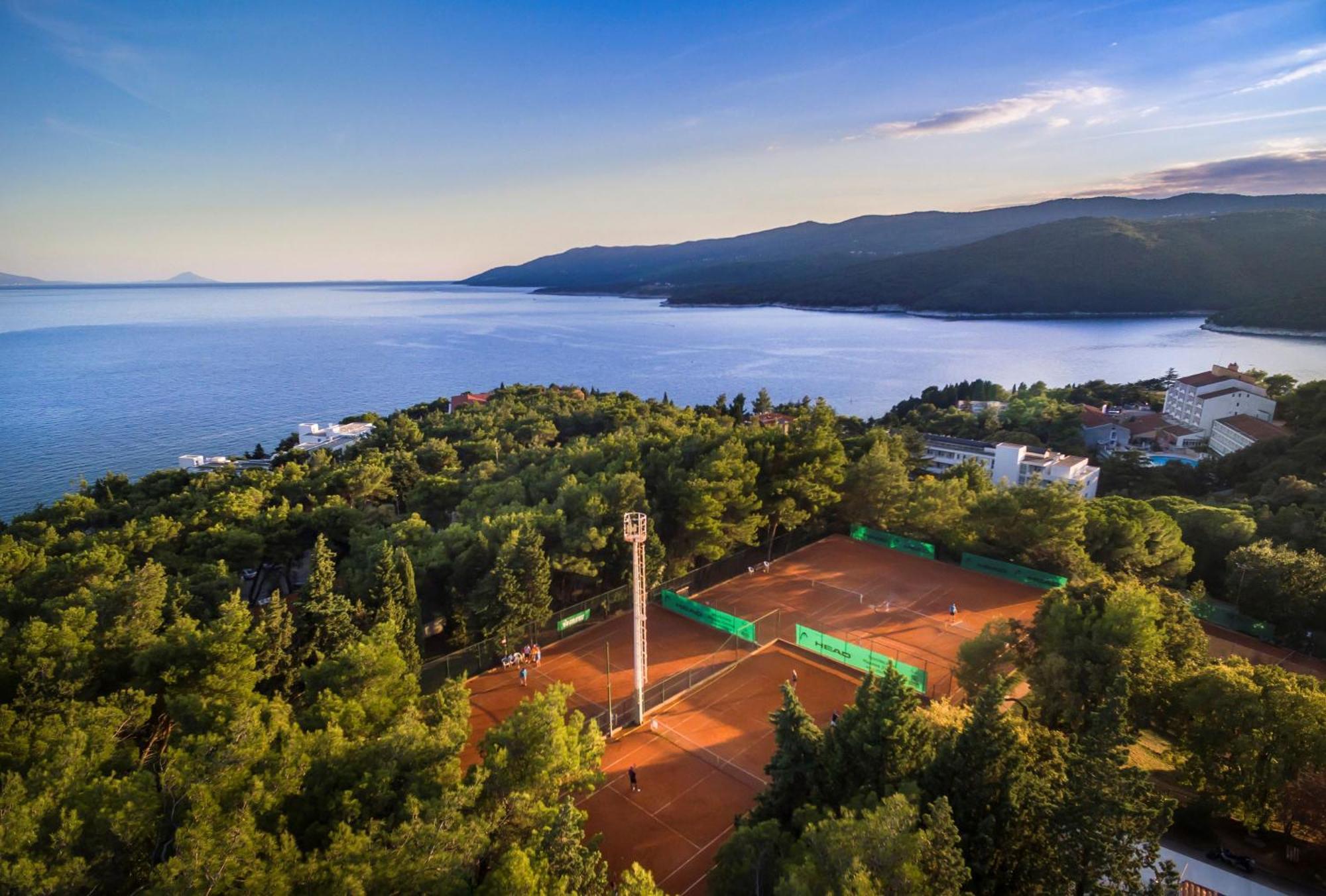 Valamar Sanfior Hotel & Casa Rabac Exteriör bild